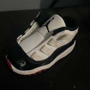 Jordan missing strings price reflects